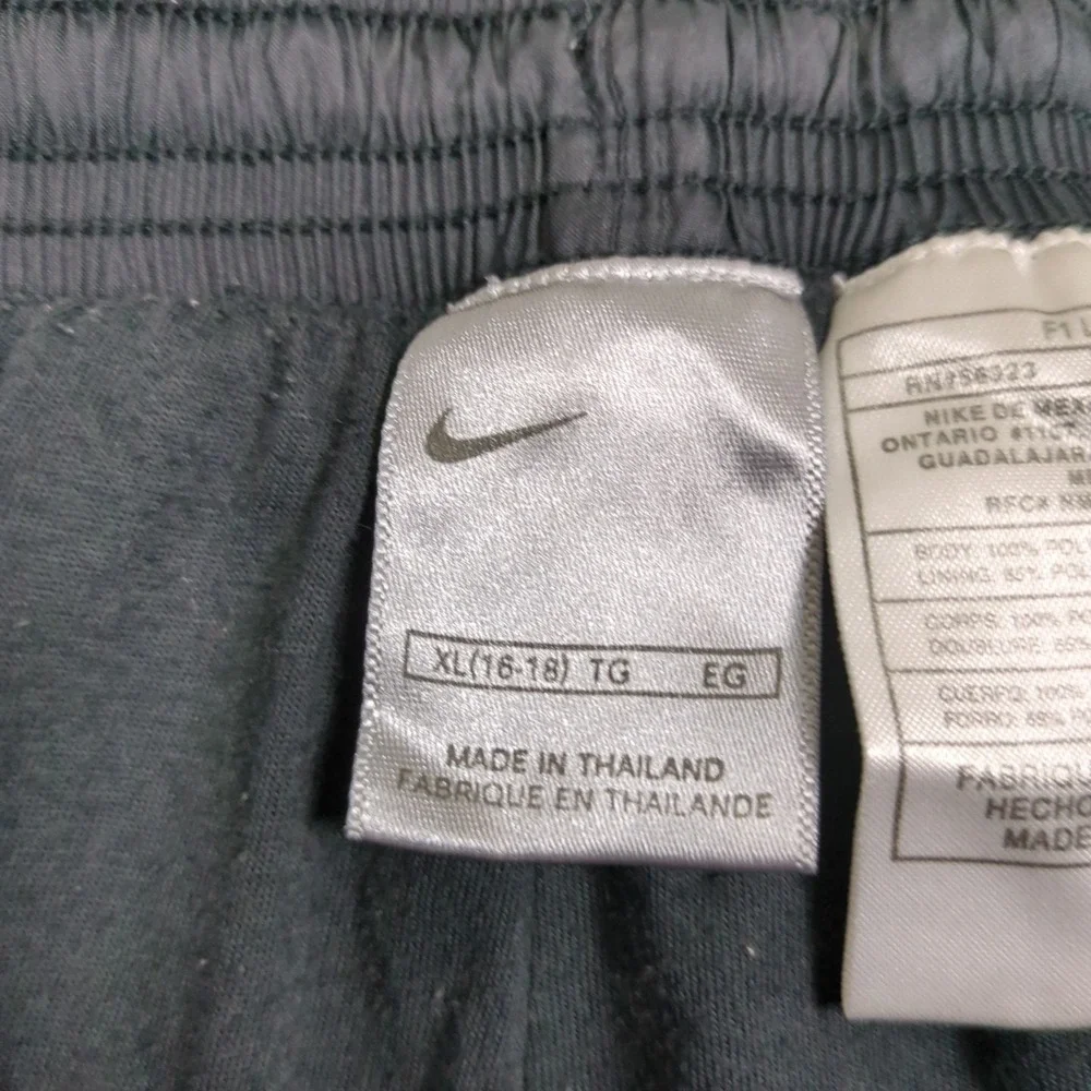 Vintage Nike Windbreaker Track Pants Youth Extra Large Black Y2K Boys Ankle Zip